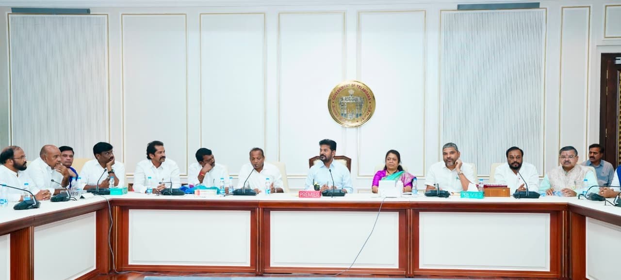CM invited for upcoming Padmashali event
